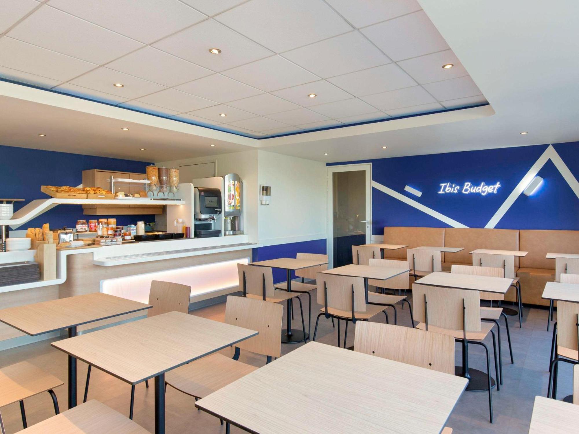 Ibis Budget Saint-Maximin Exterior foto